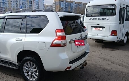 Toyota Land Cruiser Prado 150 рестайлинг 2, 2016 год, 3 300 000 рублей, 7 фотография