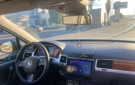 Volkswagen Touareg III, 2013 год, 2 400 000 рублей, 8 фотография