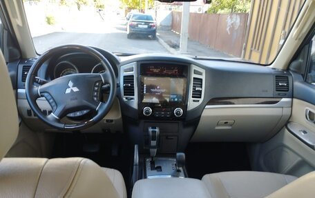 Mitsubishi Pajero IV, 2017 год, 1 670 000 рублей, 16 фотография