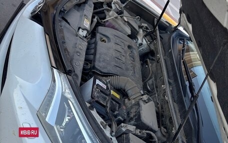 Toyota RAV4, 2017 год, 2 600 000 рублей, 24 фотография