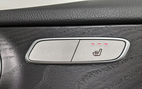 Mercedes-Benz GLC, 2017 год, 3 530 000 рублей, 29 фотография