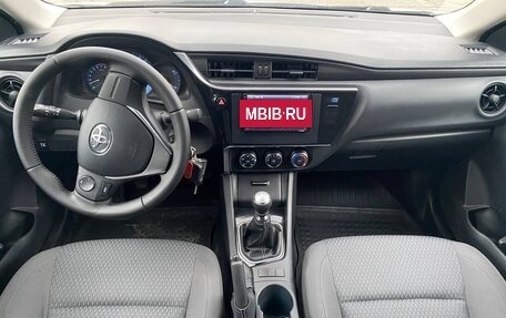 Toyota Corolla, 2018 год, 1 330 000 рублей, 3 фотография