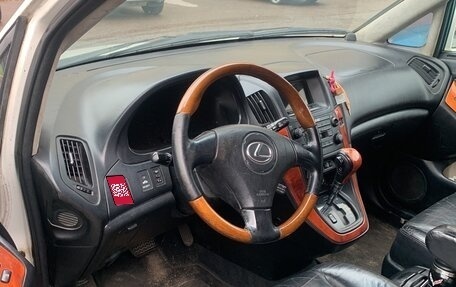 Toyota Harrier, 1998 год, 490 000 рублей, 1 фотография