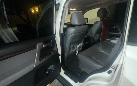 Toyota Land Cruiser 200, 2008 год, 3 000 000 рублей, 7 фотография