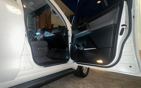 Toyota Land Cruiser 200, 2008 год, 3 000 000 рублей, 3 фотография