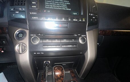 Toyota Land Cruiser 200, 2008 год, 3 000 000 рублей, 11 фотография