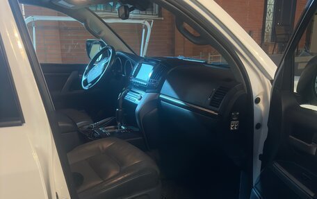 Toyota Land Cruiser 200, 2008 год, 3 000 000 рублей, 17 фотография