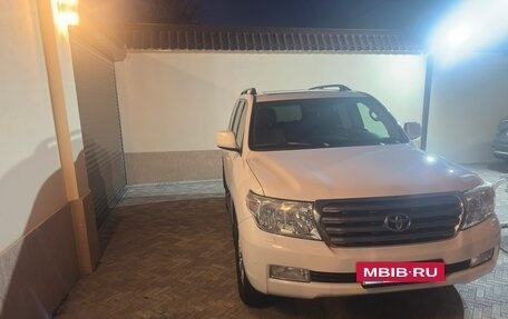 Toyota Land Cruiser 200, 2008 год, 3 000 000 рублей, 22 фотография