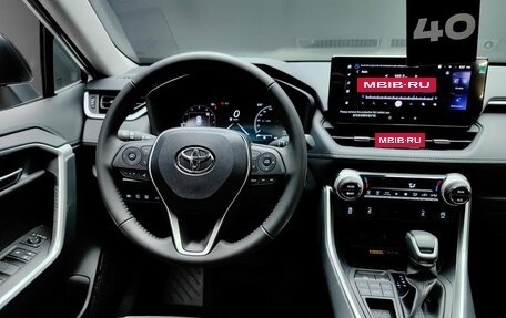 Toyota RAV4, 2025 год, 4 350 000 рублей, 16 фотография