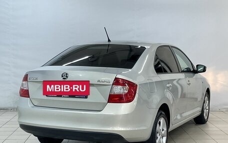 Skoda Rapid I, 2014 год, 1 090 000 рублей, 4 фотография