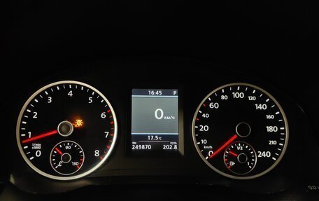 Volkswagen Tiguan I, 2012 год, 1 078 000 рублей, 10 фотография