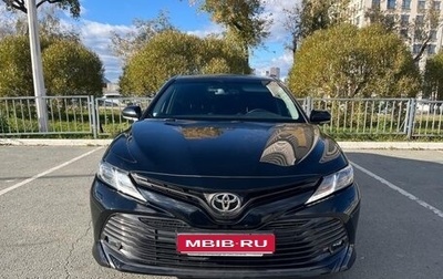 Toyota Camry, 2019 год, 2 890 000 рублей, 1 фотография
