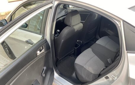 Hyundai Solaris II рестайлинг, 2013 год, 380 000 рублей, 9 фотография