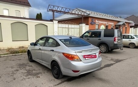 Hyundai Solaris II рестайлинг, 2013 год, 380 000 рублей, 4 фотография