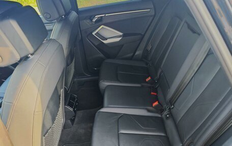 Audi Q3, 2021 год, 3 800 000 рублей, 14 фотография