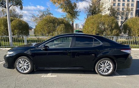 Toyota Camry, 2019 год, 2 890 000 рублей, 4 фотография