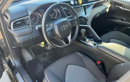 Toyota Camry, 2019 год, 2 890 000 рублей, 11 фотография