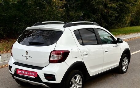 Renault Sandero II рестайлинг, 2021 год, 890 000 рублей, 5 фотография