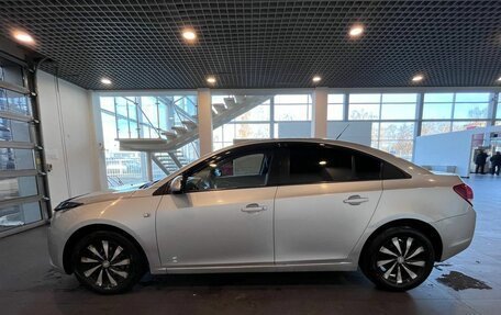 Chevrolet Cruze II, 2010 год, 580 000 рублей, 6 фотография