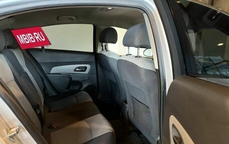 Chevrolet Cruze II, 2010 год, 580 000 рублей, 26 фотография