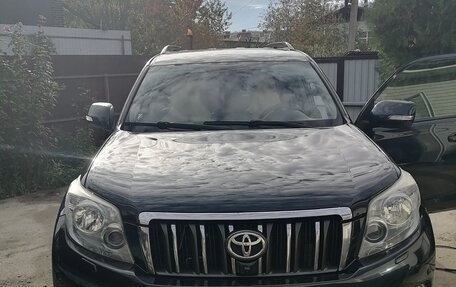 Toyota Land Cruiser Prado 150 рестайлинг 2, 2009 год, 2 520 000 рублей, 1 фотография
