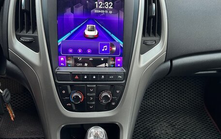 Opel Astra J, 2011 год, 490 000 рублей, 6 фотография