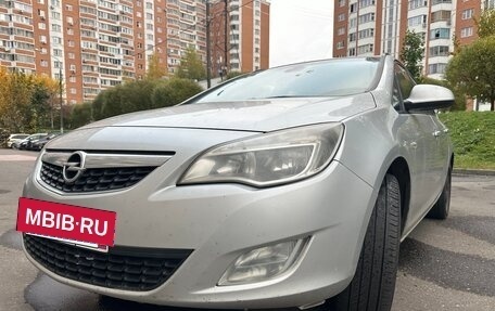Opel Astra J, 2011 год, 490 000 рублей, 15 фотография