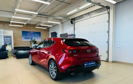 Mazda 3, 2019 год, 2 099 999 рублей, 4 фотография