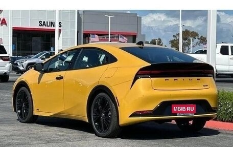 Toyota Prius IV XW50, 2025 год, 4 999 000 рублей, 6 фотография