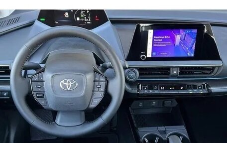 Toyota Prius IV XW50, 2025 год, 4 999 000 рублей, 15 фотография