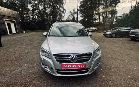 Volkswagen Tiguan I, 2011 год, 900 000 рублей, 1 фотография
