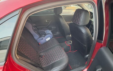 Volkswagen Polo VI (EU Market), 2013 год, 750 000 рублей, 7 фотография