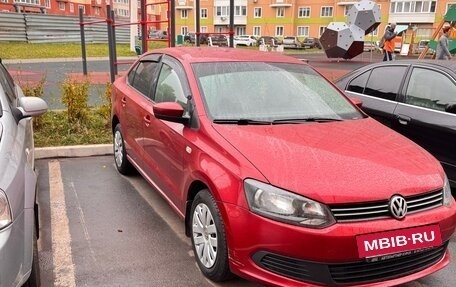 Volkswagen Polo VI (EU Market), 2013 год, 750 000 рублей, 2 фотография