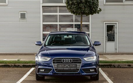 Audi A4, 2015 год, 1 155 000 рублей, 2 фотография