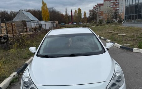 Hyundai i40 I рестайлинг, 2013 год, 1 235 000 рублей, 2 фотография