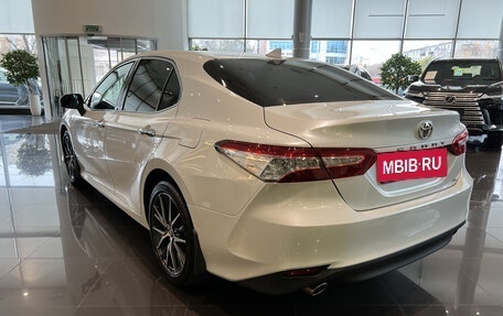 Toyota Camry, 2021 год, 3 643 000 рублей, 11 фотография