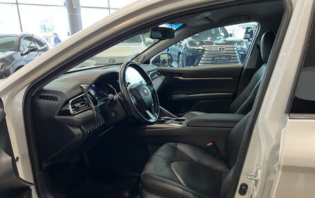 Toyota Camry, 2021 год, 3 643 000 рублей, 20 фотография