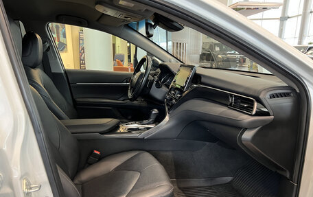 Toyota Camry, 2021 год, 3 643 000 рублей, 15 фотография