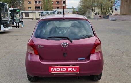 Toyota Vitz, 2005 год, 570 000 рублей, 4 фотография