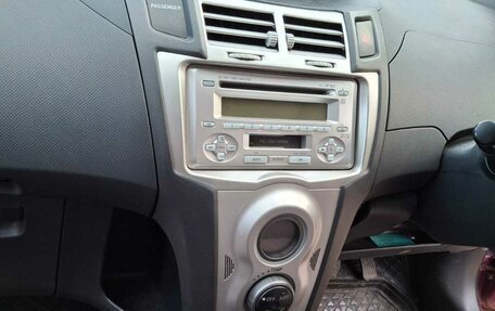 Toyota Vitz, 2005 год, 570 000 рублей, 16 фотография