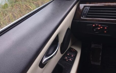 BMW 3 серия, 2007 год, 850 000 рублей, 10 фотография