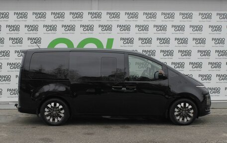 Hyundai Staria, 2021 год, 4 875 000 рублей, 4 фотография