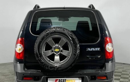 Chevrolet Niva I рестайлинг, 2017 год, 745 000 рублей, 5 фотография