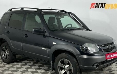 Chevrolet Niva I рестайлинг, 2017 год, 745 000 рублей, 2 фотография