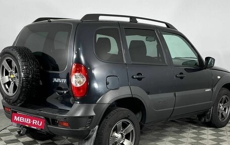 Chevrolet Niva I рестайлинг, 2017 год, 745 000 рублей, 4 фотография