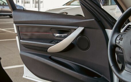 BMW 3 серия, 2017 год, 1 695 000 рублей, 12 фотография