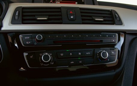 BMW 3 серия, 2017 год, 1 695 000 рублей, 15 фотография