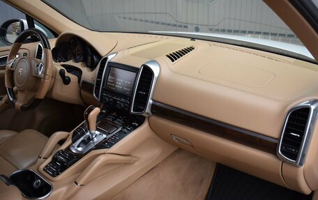 Porsche Cayenne III, 2012 год, 2 349 999 рублей, 25 фотография