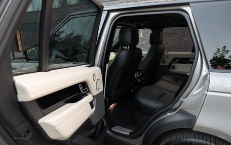 Land Rover Range Rover IV рестайлинг, 2018 год, 7 490 000 рублей, 8 фотография