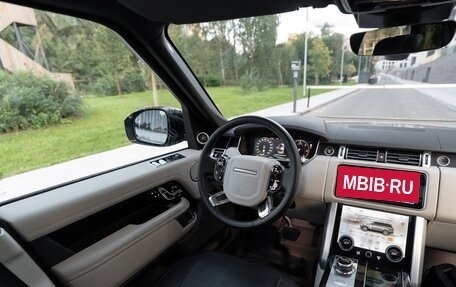 Land Rover Range Rover IV рестайлинг, 2018 год, 7 490 000 рублей, 12 фотография